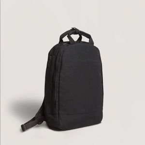 Day Owl Slim Backpack